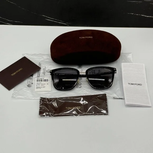 NEW TOM FORD TF949/D 01A UNISEX SUNGLASSES TOM FORD FT0949/D/S display picture 3